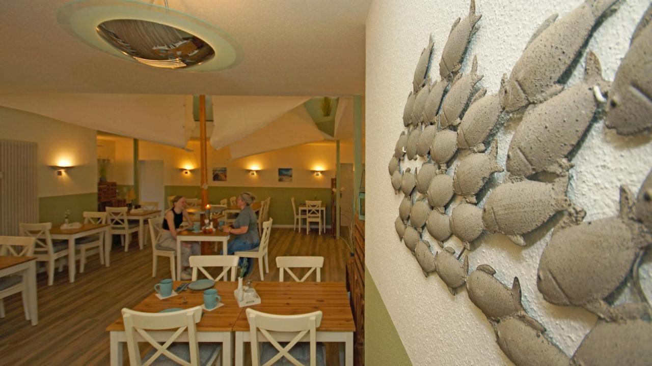 F-1010 Strandhaus Moenchgut Bed&Breakfast Dz 27 Terrasse, Strandnah, Inkl Fruehstueck Lobbe Kültér fotó